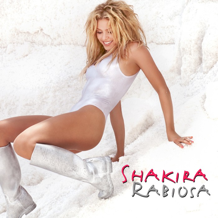 Nữ ca sĩ người - thiên thần tóc vàng người Colombia và Pique công khai tình cảm hồi đầu năm 2011. Trong thời gian yêu Shakira, có nhiều tin đồn cho rằng Pique thường xuyên lén lút tán tỉnh những cô gái khác. Tuy nhiên đến nay cặp đôi vẫn đang rất hạnh phúc bên nhau.
